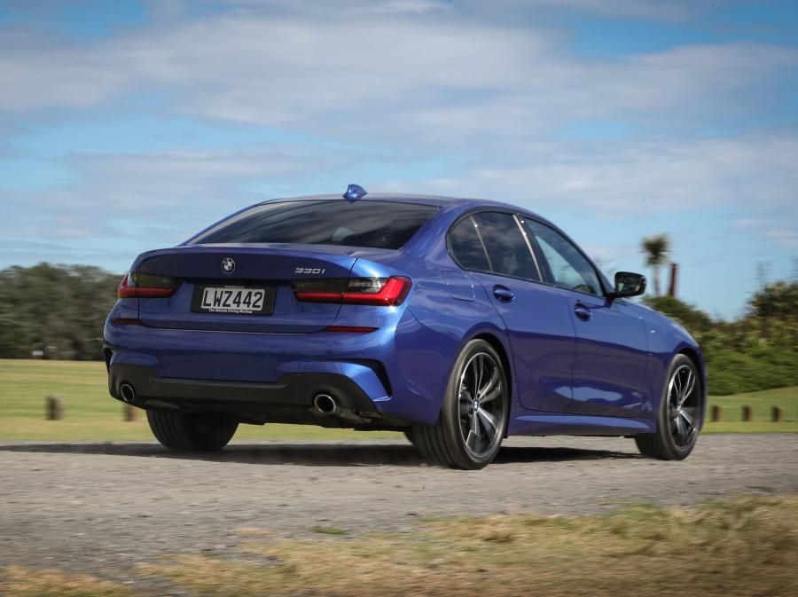  BMW 330i M Sport (G20) 2019 года  (AU) (фото 7 из 17)